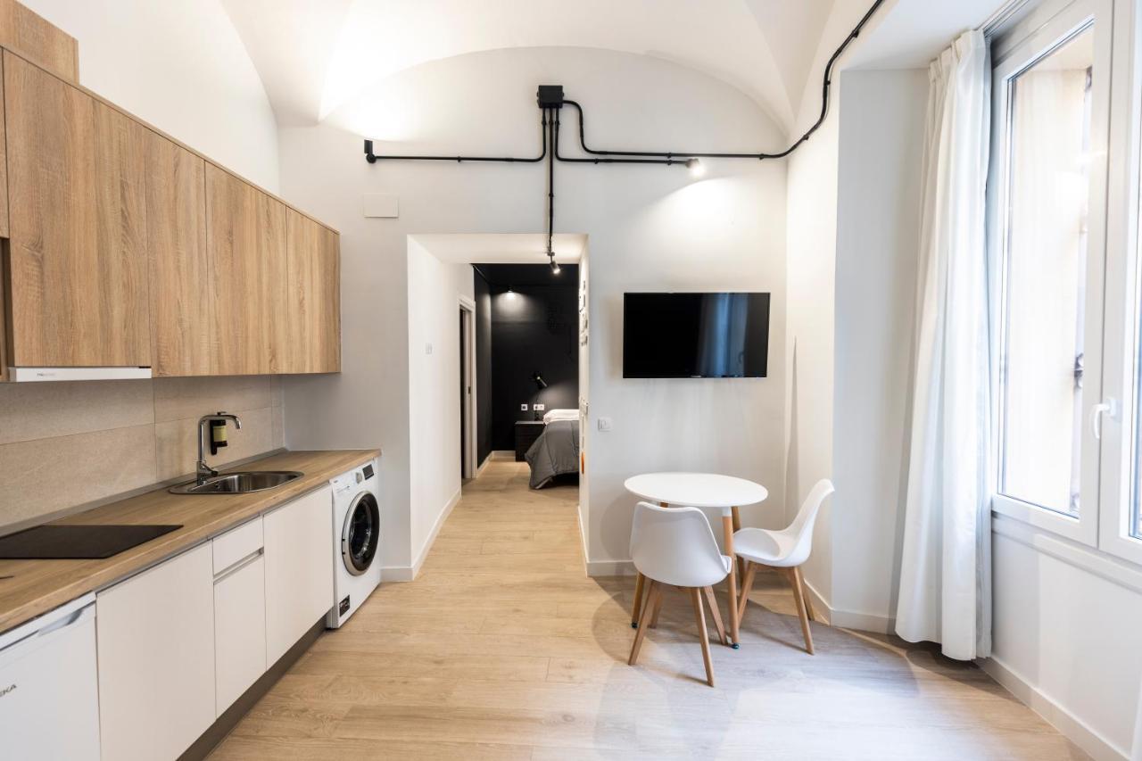 Apartamentos Turisticos De La Bernarda Касерес Экстерьер фото