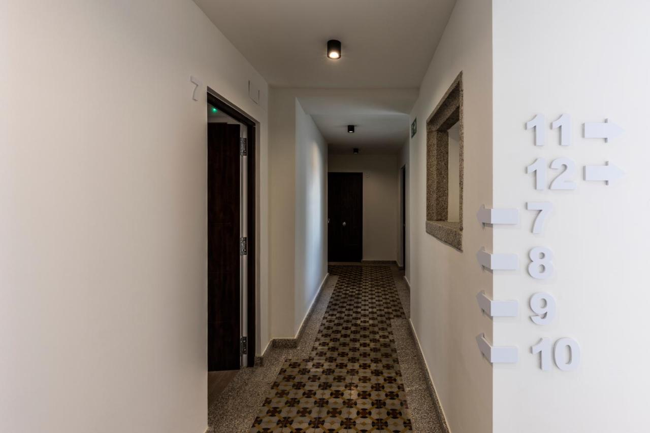 Apartamentos Turisticos De La Bernarda Касерес Экстерьер фото