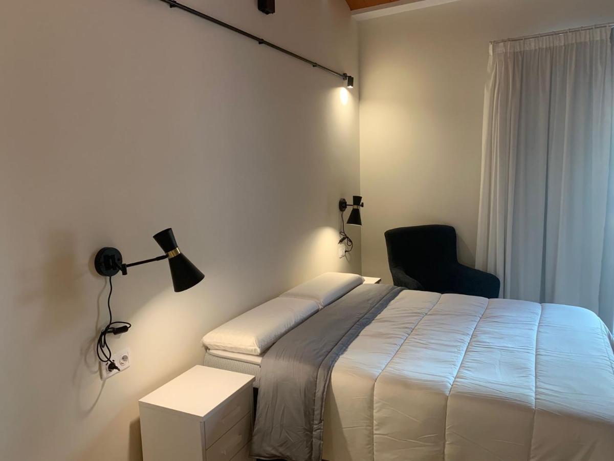 Apartamentos Turisticos De La Bernarda Касерес Экстерьер фото